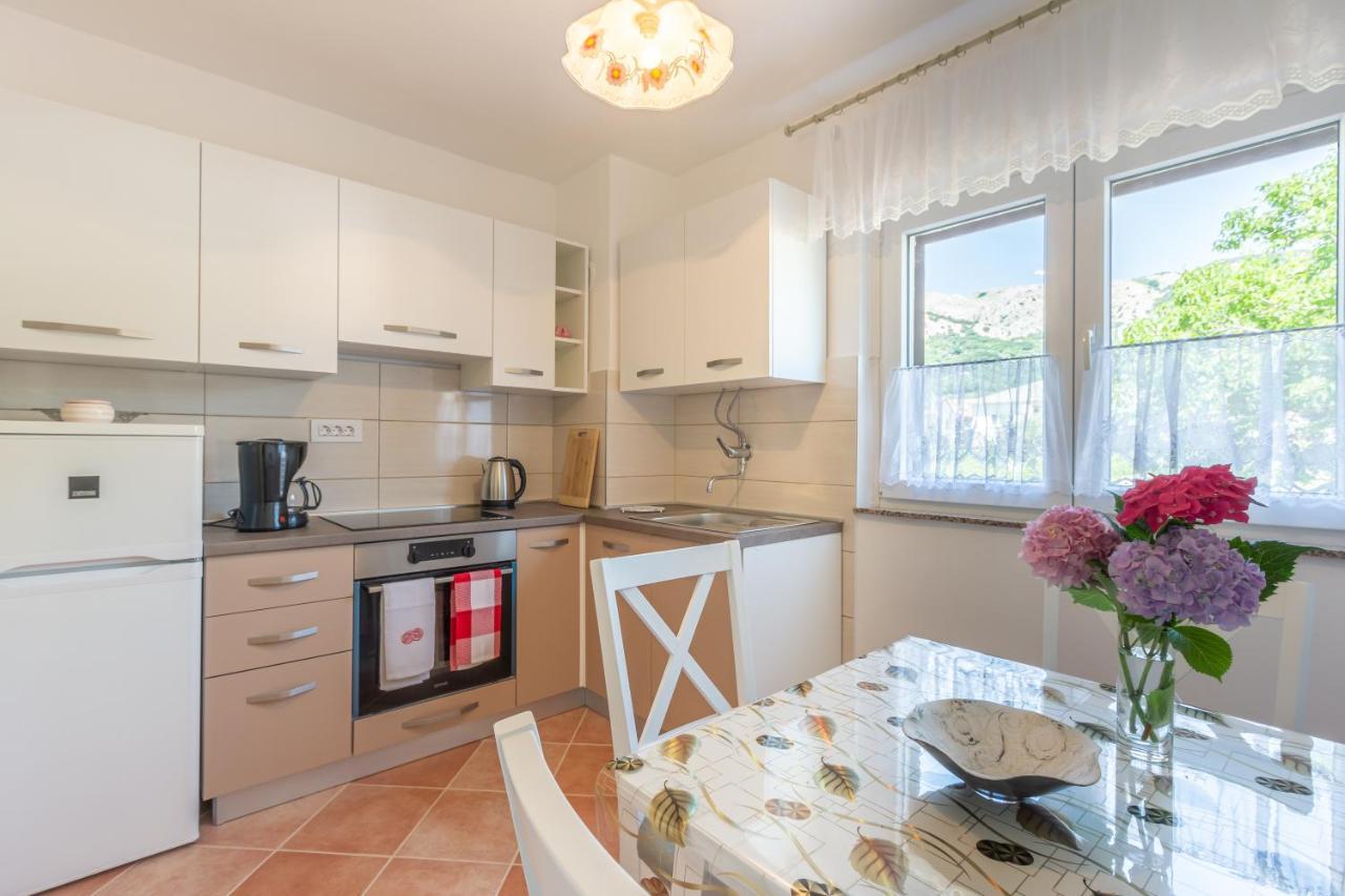 Apartment Beti With Balcony Baška Екстериор снимка