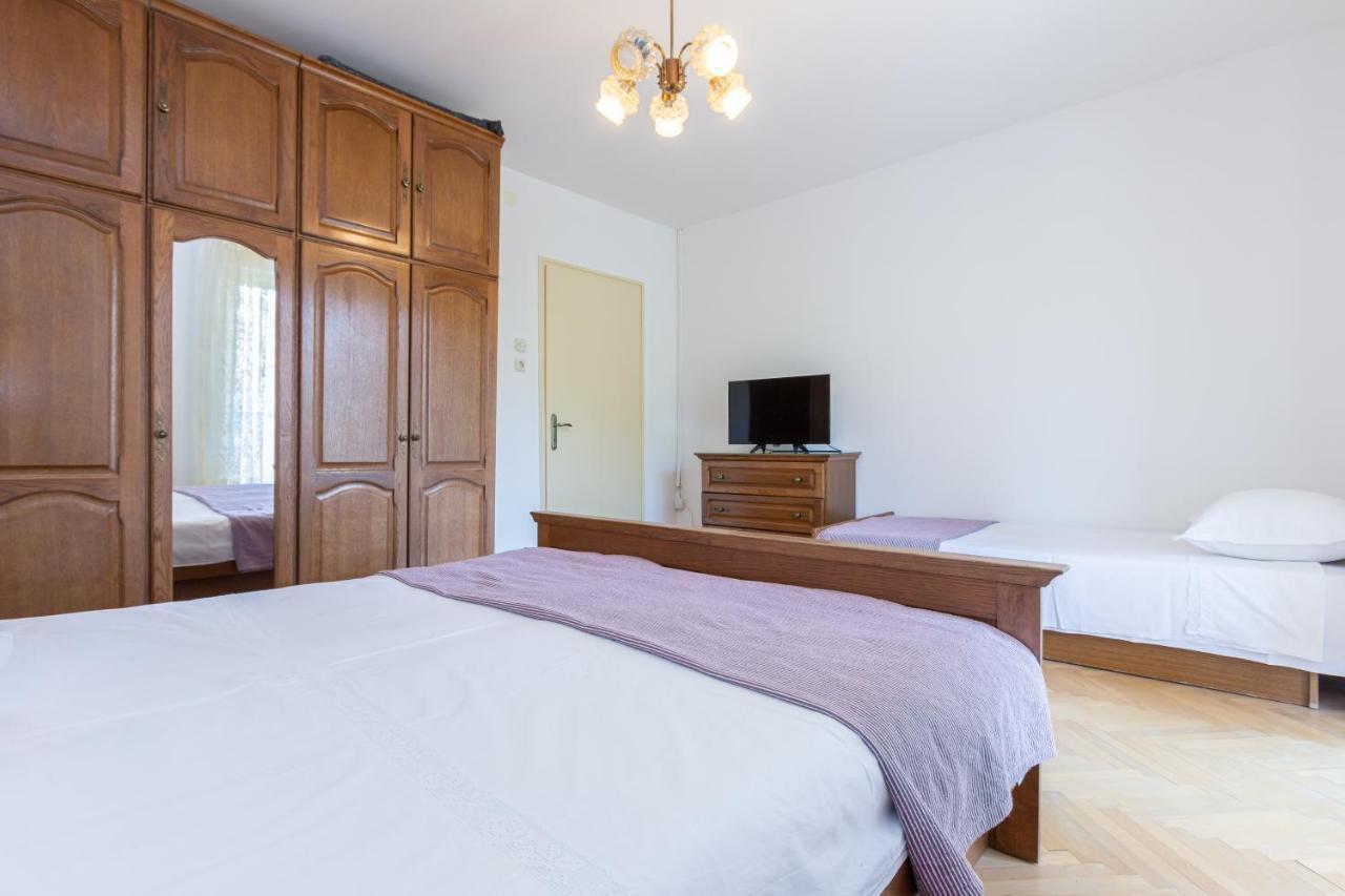 Apartment Beti With Balcony Baška Екстериор снимка