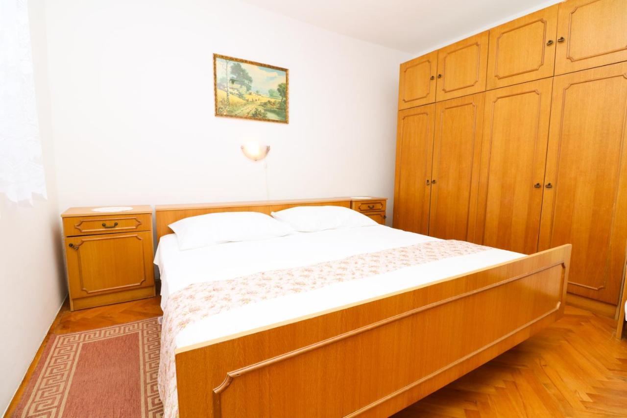 Apartment Beti With Balcony Baška Екстериор снимка